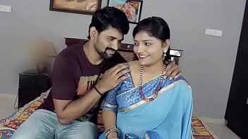 Kerala Romantic Sex Video - Kerala Aunty Romance Porn Videos - XXX Tube