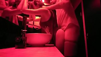 Bely Belinda 2 Men Porn - Watch Porn For Free!